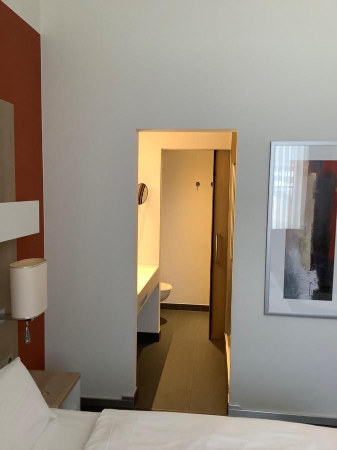 Am Ukb Hotel 3*